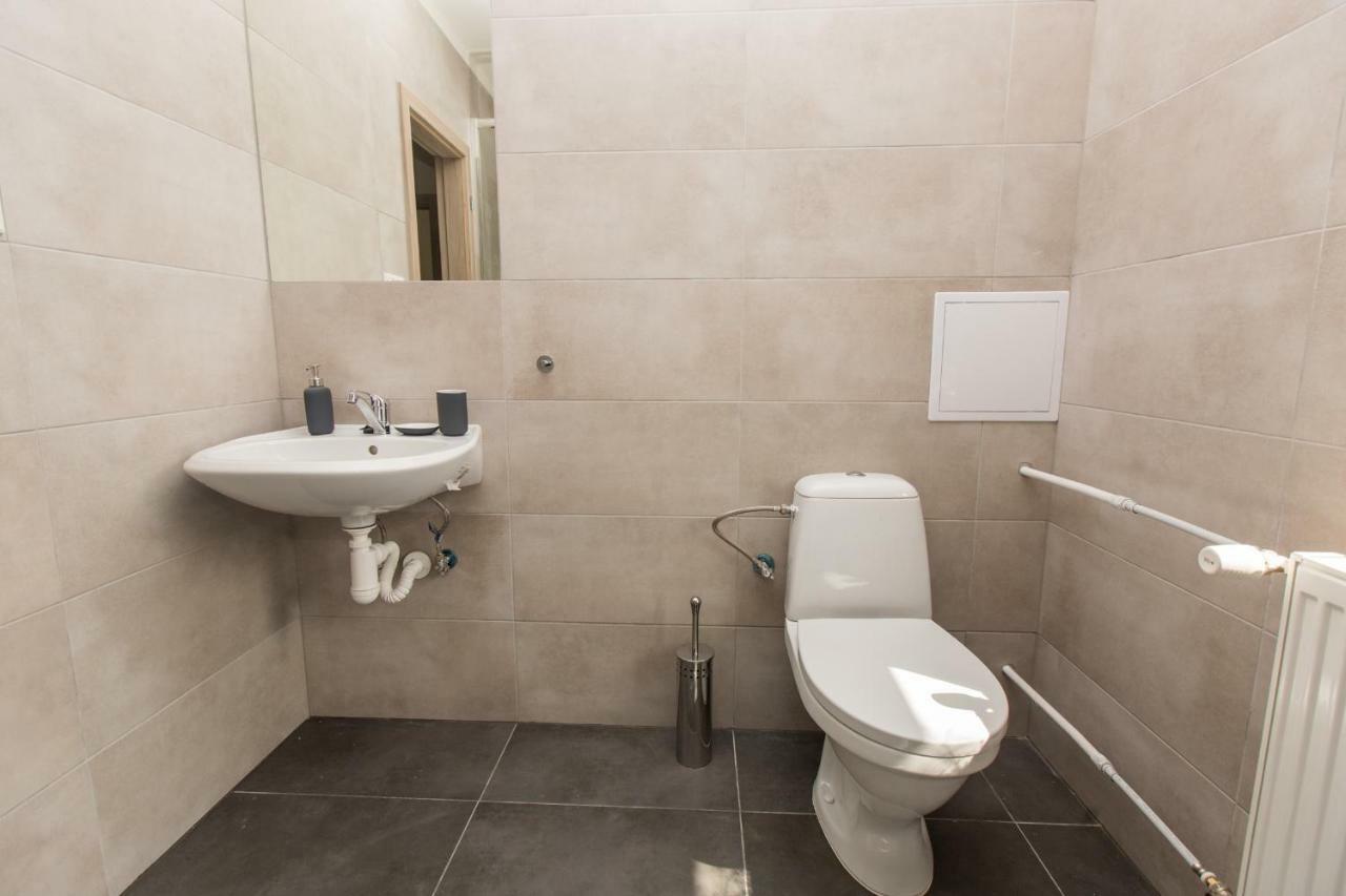 Hotel Blue Apartment Μπρατισλάβα Εξωτερικό φωτογραφία