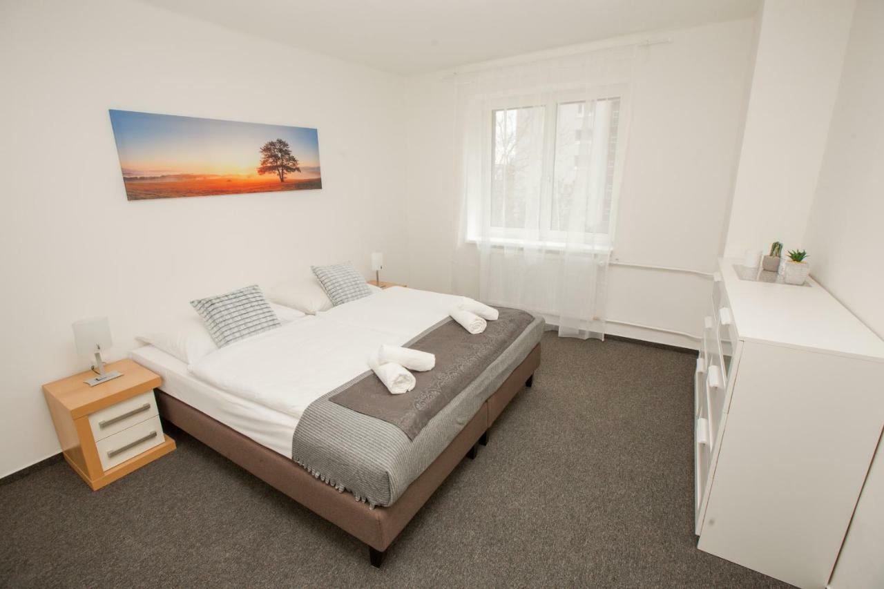Hotel Blue Apartment Μπρατισλάβα Εξωτερικό φωτογραφία